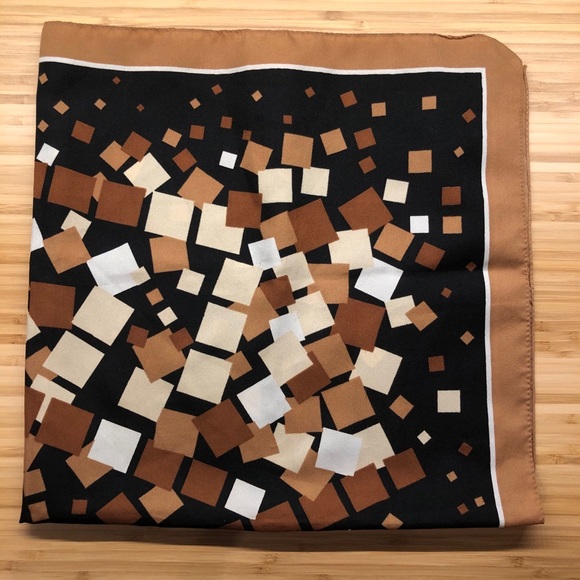 Vintage Accessories - VINTAGE Square Silk Scarf